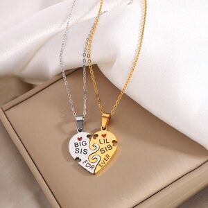 Big Sis / Lil Sis Matching Heart Pendant Necklace Set - Gold & Silver